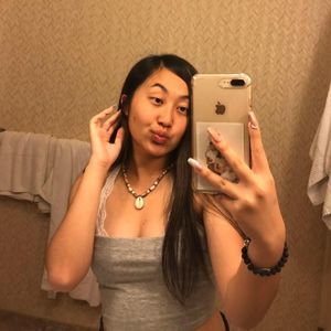 Meet your Posher, Alyssa